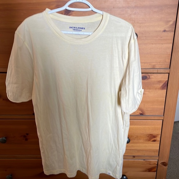 Mens T-shirt - Picture 1 of 3